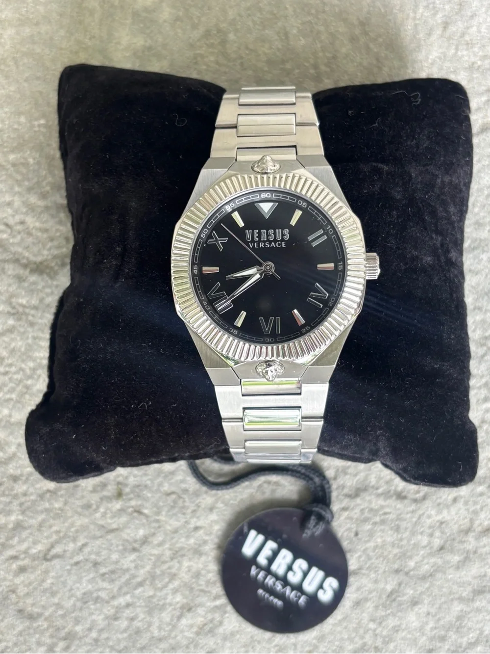 Versace versus men